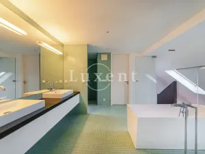 Pronájem bytu 3+1, Praha - Bubeneč, U akademie, 135 m2