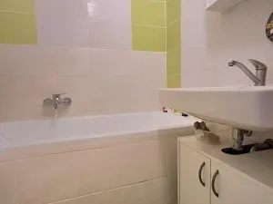 Prodej bytu 3+1, Brno, Nezvalova, 72 m2