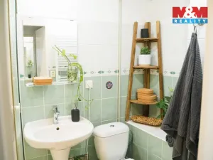 Pronájem bytu 1+1, Praha - Smíchov, Na Celné, 35 m2