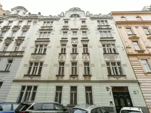 Pronájem bytu 3+kk, Praha - Nové Město, Odborů, 81 m2