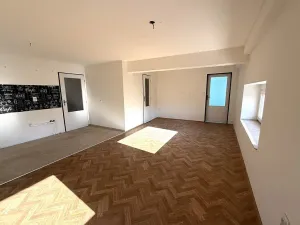 Prodej rodinného domu, Vážany, 702 m2