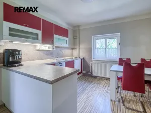 Prodej rodinného domu, Hrob, 158 m2