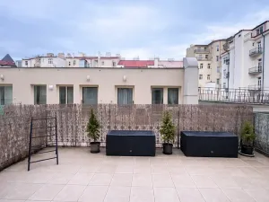 Pronájem bytu 2+kk, Praha - Bubeneč, Korunovační, 36 m2