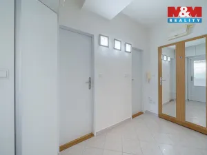Pronájem bytu 2+kk, Olomouc - Neředín, Rumunská, 53 m2