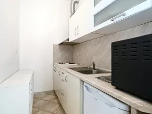 Pronájem kanceláře, Praha - Košíře, Plzeňská, 35 m2