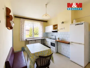 Prodej rodinného domu, Střítež, 200 m2