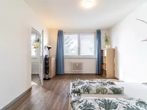 Pronájem bytu 2+1, Hrušovany u Brna, Sídliště, 64 m2