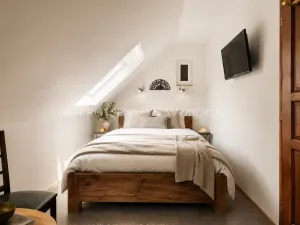 Prodej ubytování, Číměř, 650 m2