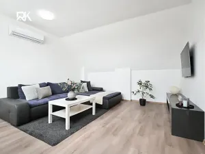 Pronájem bytu 2+kk, Kostelní Lhota, 57 m2