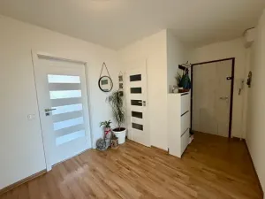 Prodej bytu 3+1, Nové Strašecí, Žižkovo náměstí, 70 m2