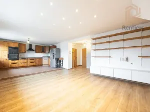 Prodej bytu 3+kk, Praha - Běchovice, Českobrodská, 94 m2