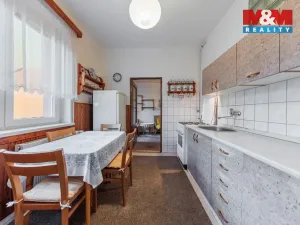 Prodej bytu 2+1, Karlovy Vary - Stará Role, Závodu míru, 59 m2