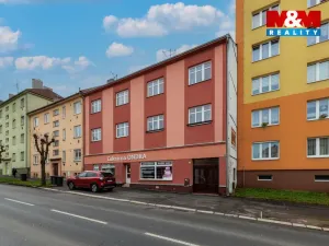 Prodej bytu 2+1, Karlovy Vary - Stará Role, Závodu míru, 59 m2