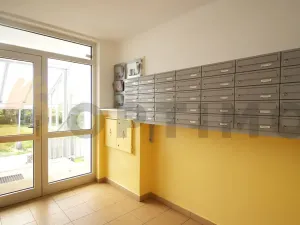 Prodej bytu 3+1, Praha - Kyje, Bajgarova, 65 m2