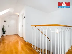 Prodej rodinného domu, Přerov nad Labem, 236 m2