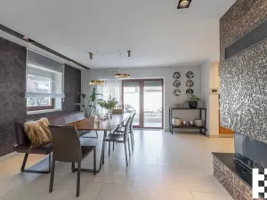 Prodej rodinného domu, Zeleneč, 227 m2