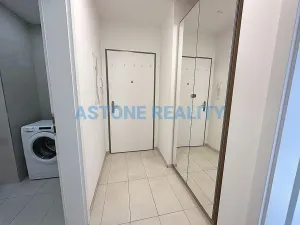 Pronájem bytu 2+kk, Praha - Jinonice, Walterovo náměstí, 55 m2