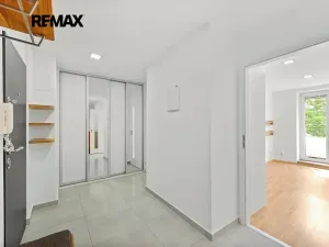 Prodej bytu 3+kk, Praha - Vršovice, Karpatská, 60 m2