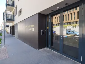 Pronájem bytu 2+kk, Praha - Košíře, Starokošířská, 58 m2