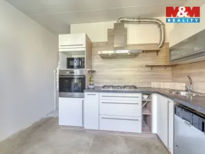 Prodej bytu 3+1, Plzeň - Severní Předměstí, Strážnická, 62 m2