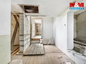 Prodej rodinného domu, Lobendava, 620 m2
