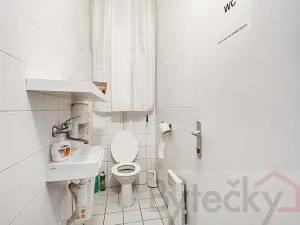 Pronájem ordinace, Praha - Smíchov, Stroupežnického, 85 m2