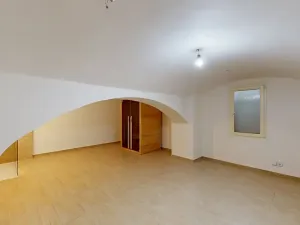 Prodej ubytování, Praha - Smíchov, 84 m2