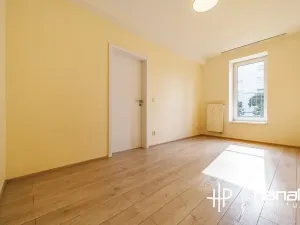 Pronájem bytu 2+kk, Olomouc, gen. Píky, 56 m2