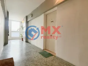 Prodej bytu 1+kk, Praha - Kobylisy, Kyselova, 28 m2
