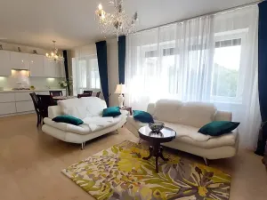 Prodej vily, Svárov, 326 m2