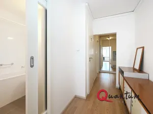 Pronájem bytu 2+1, Praha - Prosek, Jablonecká, 55 m2