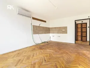 Prodej rodinného domu, Zásmuky, Komenského nám., 133 m2