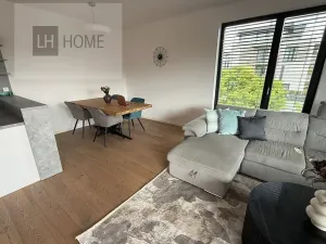 Pronájem bytu 3+kk, Praha - Libeň, Smrčkova, 97 m2