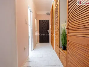 Prodej bytu 2+1, Stochov, S. K. Neumanna, 52 m2