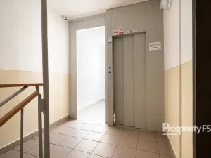 Prodej bytu 3+1, Ústí nad Labem - Krásné Březno, Neštěmická, 74 m2