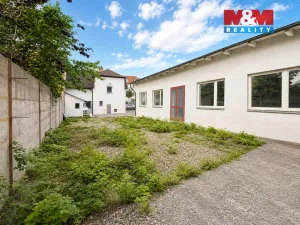 Pronájem obchodního prostoru, Praha - Horní Počernice, Náchodská, 230 m2