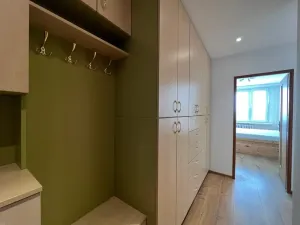 Pronájem bytu 2+kk, Praha - Kobylisy, Kyselova, 44 m2