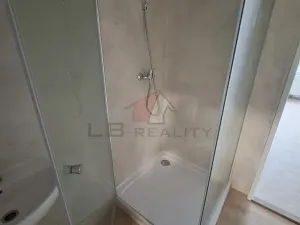 Pronájem bytu 1+kk, Kolín, Štítarská, 30 m2