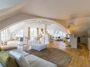 Pronájem vily, Praha - Dejvice, V Šáreckém údolí, 719 m2