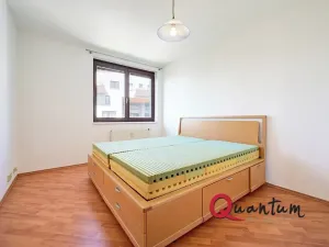Pronájem bytu 3+kk, Praha - Záběhlice, Na Slatince, 72 m2