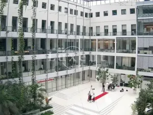 Pronájem kanceláře, Praha, Radlická, 247 m2