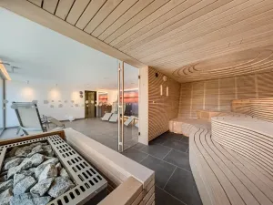 Pronájem kanceláře, Praha - Michle, Vyskočilova, 415 m2
