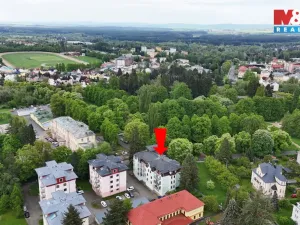 Pronájem garáže, Mariánské Lázně, Křižíkova, 22 m2