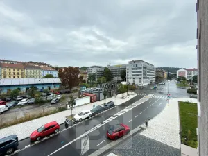 Pronájem bytu 1+kk, Praha - Smíchov, Toyen, 42 m2