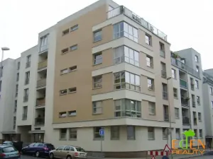 Pronájem bytu 1+kk, Plzeň, Jablonského, 42 m2