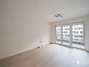 Pronájem bytu 1+kk, Praha - Hloubětín, Poděbradská, 35 m2