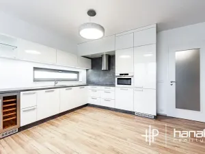 Pronájem bytu 2+kk, Olomouc, Dlouhá, 59 m2