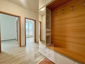 Pronájem bytu 3+kk, Modřice, Přízřenická, 74 m2