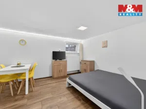 Prodej rodinného domu, Lužnice, 266 m2