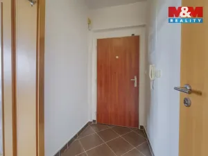 Prodej bytu 1+kk, Praha, Na Výrovně, 38 m2